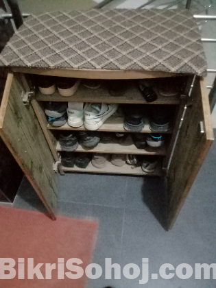 Shoe rack